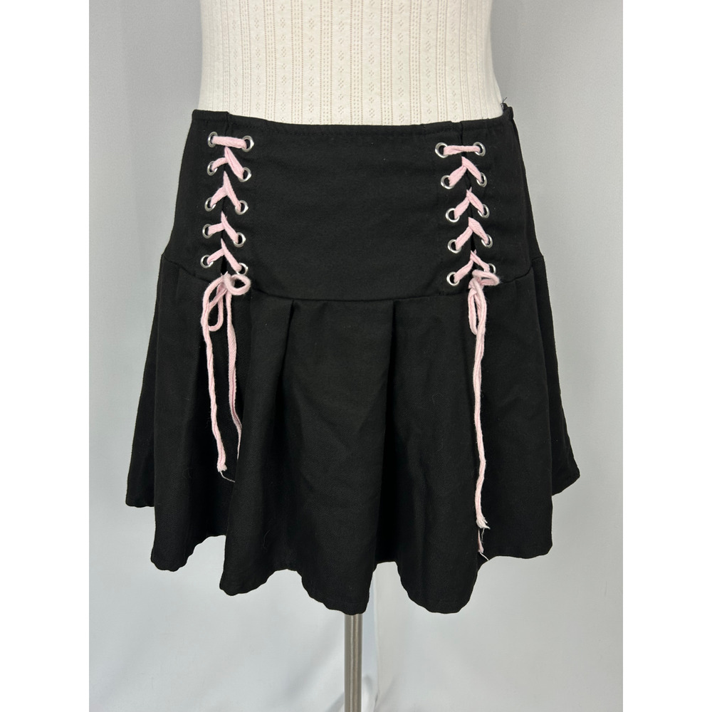 Hot Topic Mini Skirt Size XL Black Pink Lace Up Corset Pleated Mini Goth Grunge